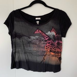 Dynamite crop top size Medium